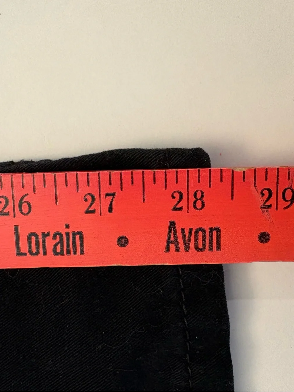 LEVI'S 514 BLACK STRAIGHT LEG JEANS 38x30. EUC